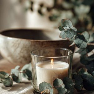 Nến trà trắng cỏ roi ngựa – Hương thơm tươi mát tự nhiên